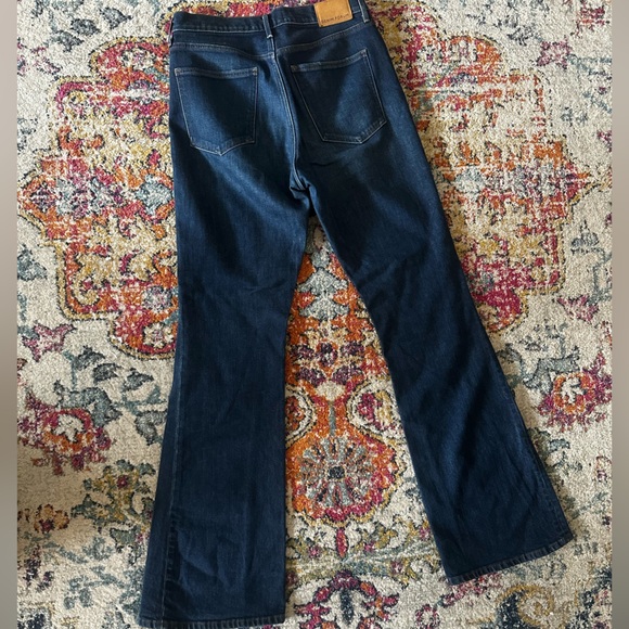 Denim Forum Aritzia Marianne Flare Jeans - Picture 5 of 10